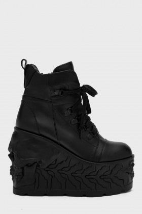  Plataformas para mujer | Botas de plataforma Killstar Doom